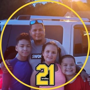 Meet your Posher, Gabysito